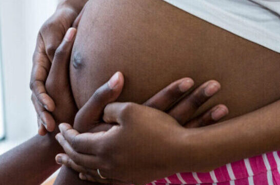 MIDWIVES STRUGGLING TO SAVE MOTHERS